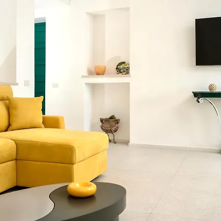 Le Donne Di - Charming In * Capri