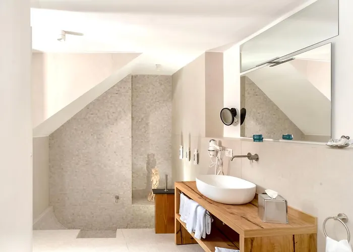 Le Donne Di - Charming In